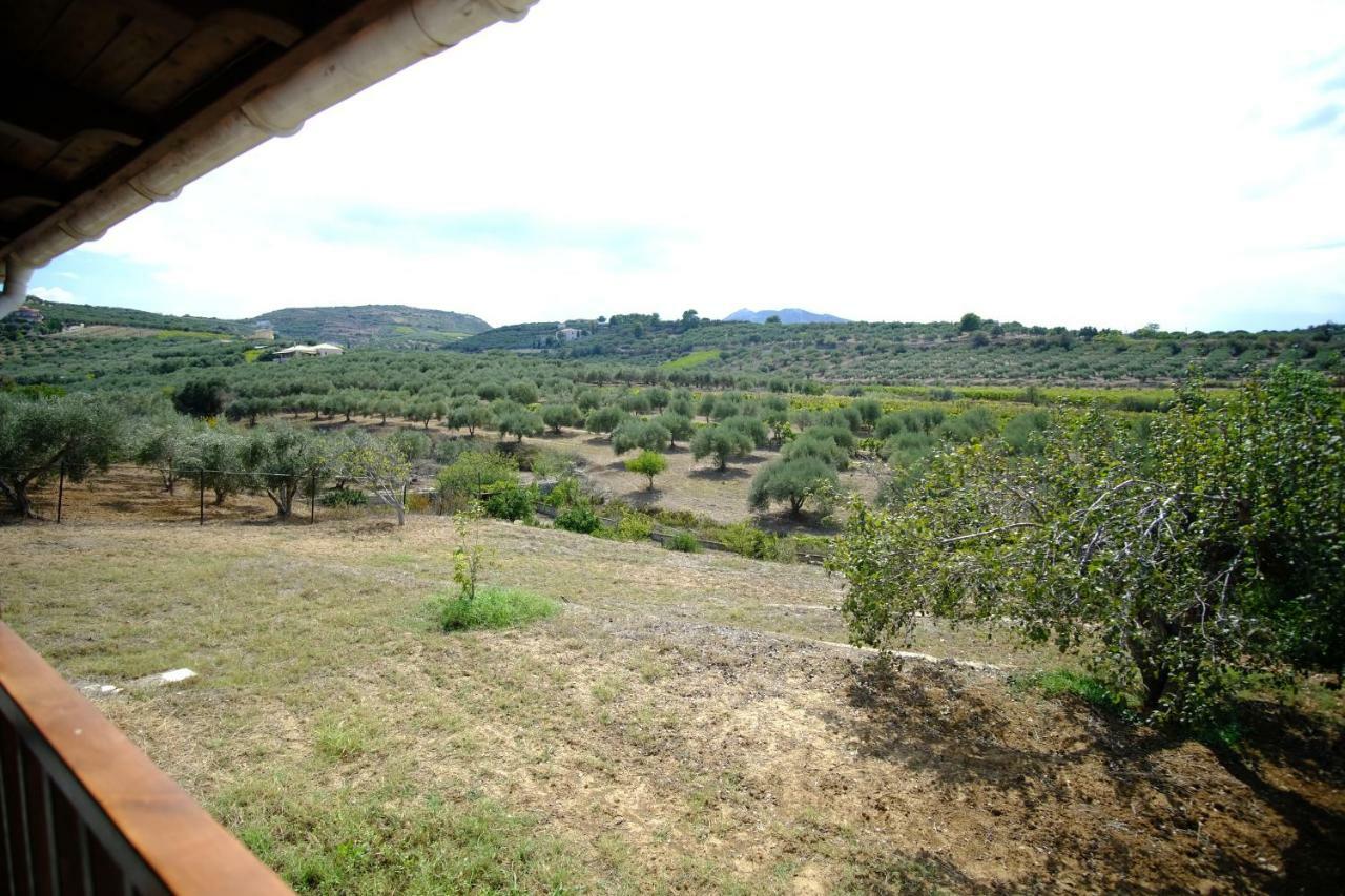Eden Garden Villa Near Knossos Skalanion ภายนอก รูปภาพ